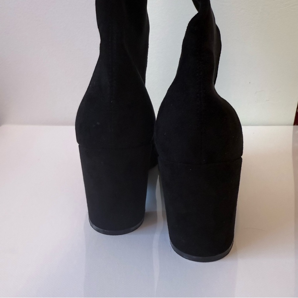 NWOT STUART WEITZMAN Black Stretch Suede Highland Over The Knee Heeled Boot 40 - Picture 12 of 15